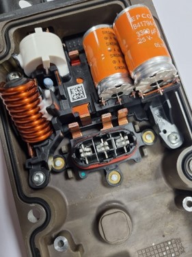 Assembling of MCB electric component